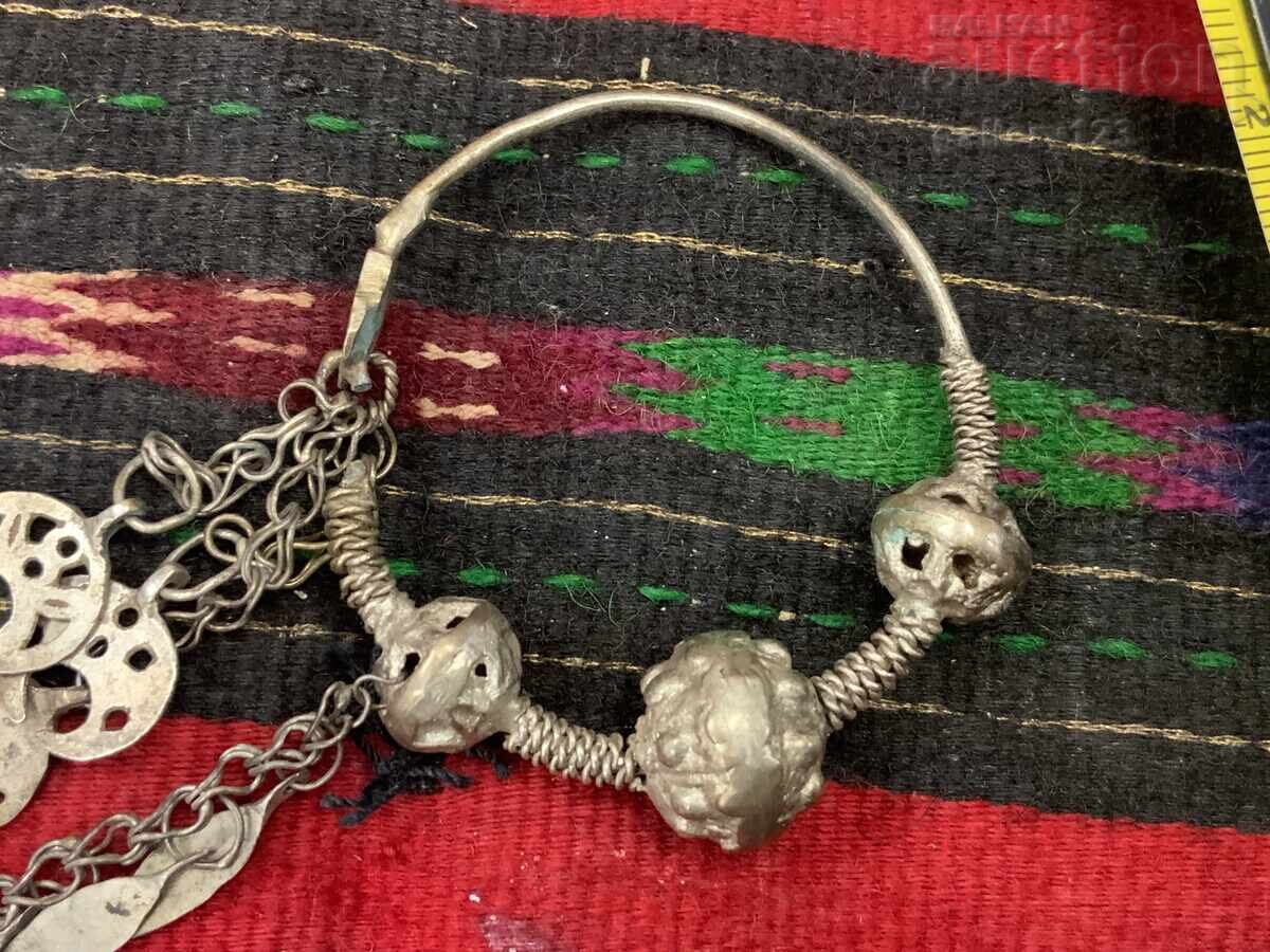 Δημοπρασία Αναγεννησιακό σκουλαρίκι ασημένιο σκαλιστό Δημοπρασία Αναγεννησιακό σκουλαρίκι ασημένιο σκαλιστό