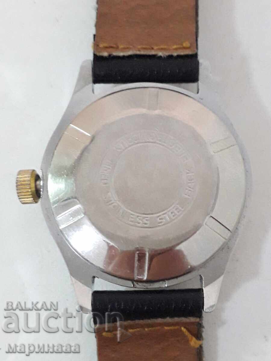 Доставка на СТАР МЕХ. ЧАСОВНИК ''RUHLA'' Доставка на СТАР МЕХ. ЧАСОВНИК ''RUHLA''