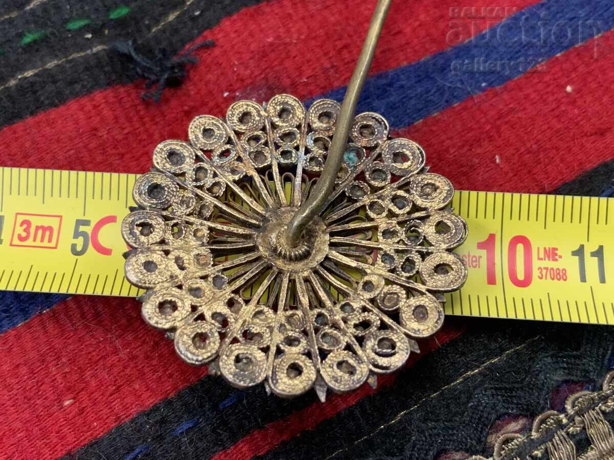 Delivery of Revival-era Vidin needle, silver gilt Delivery of Revival-era Vidin needle, silver gilt