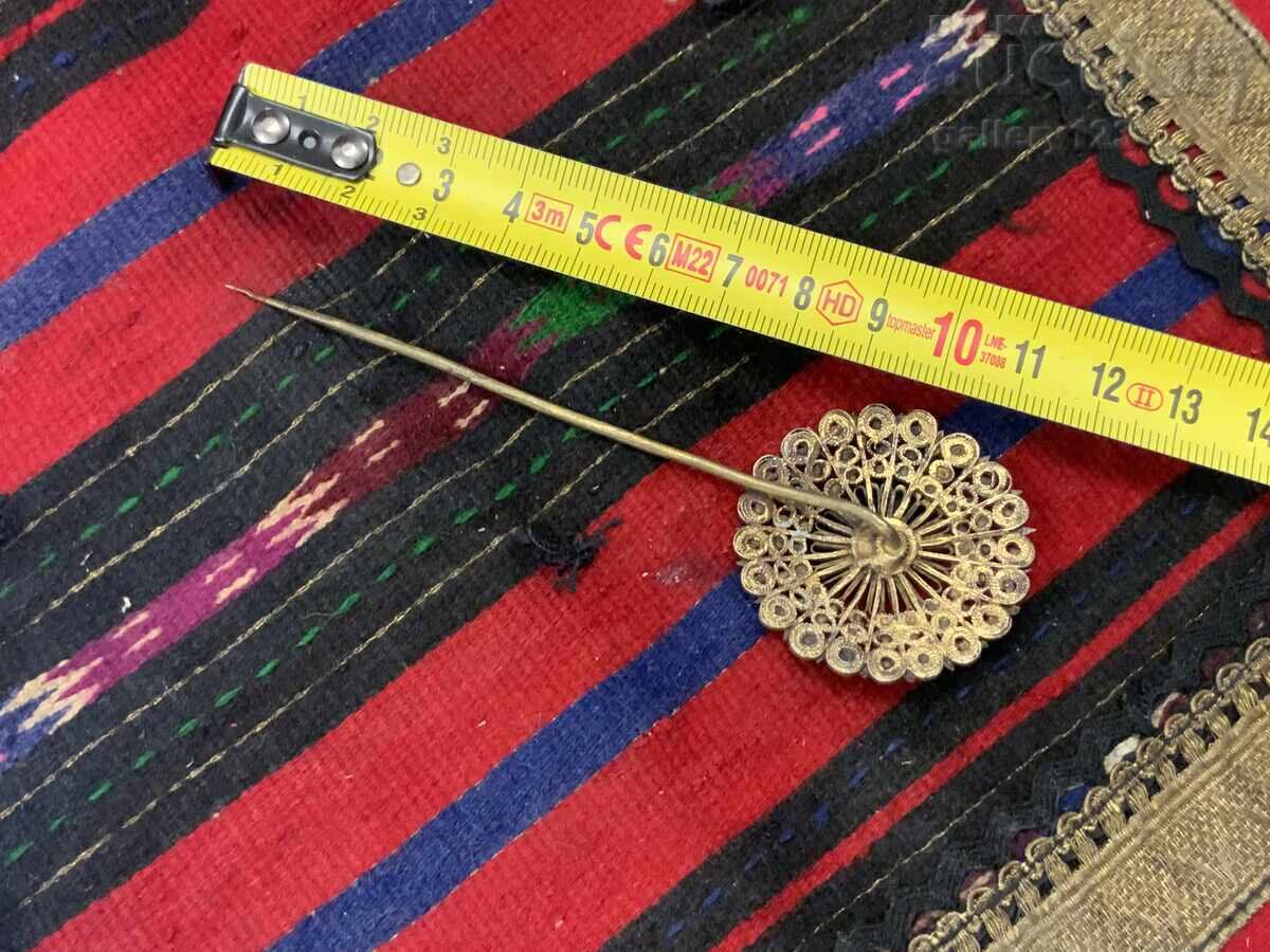 Revival-era Vidin needle, silver gilt - 5 Revival-era Vidin needle, silver gilt - 5