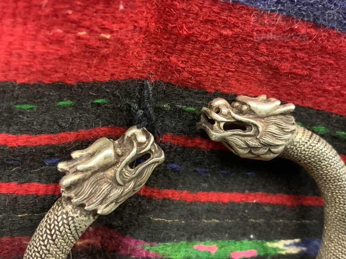 Auction Old bracelet Auction Old bracelet