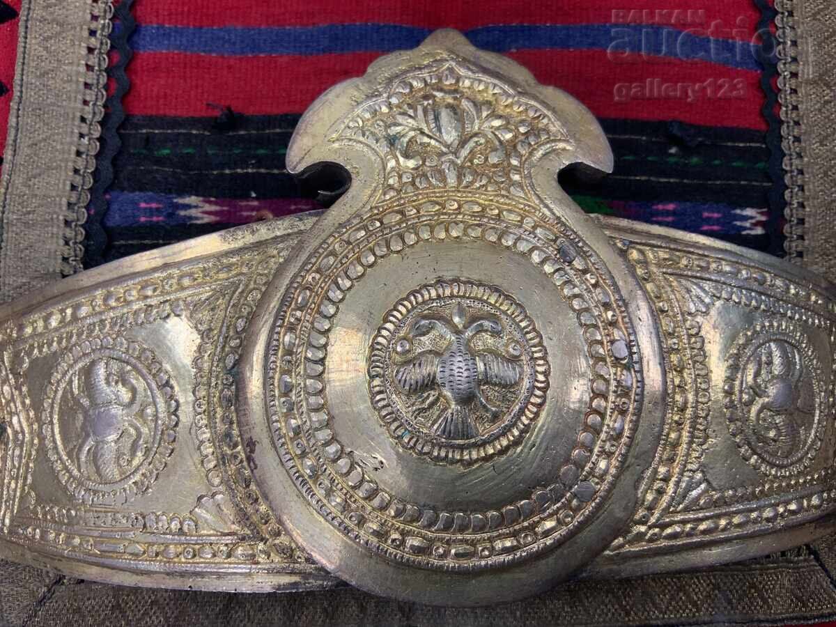 Delivery of Revival-era Karnobat large buckle silver chased gilding Delivery of Revival-era Karnobat large buckle silver chased gilding