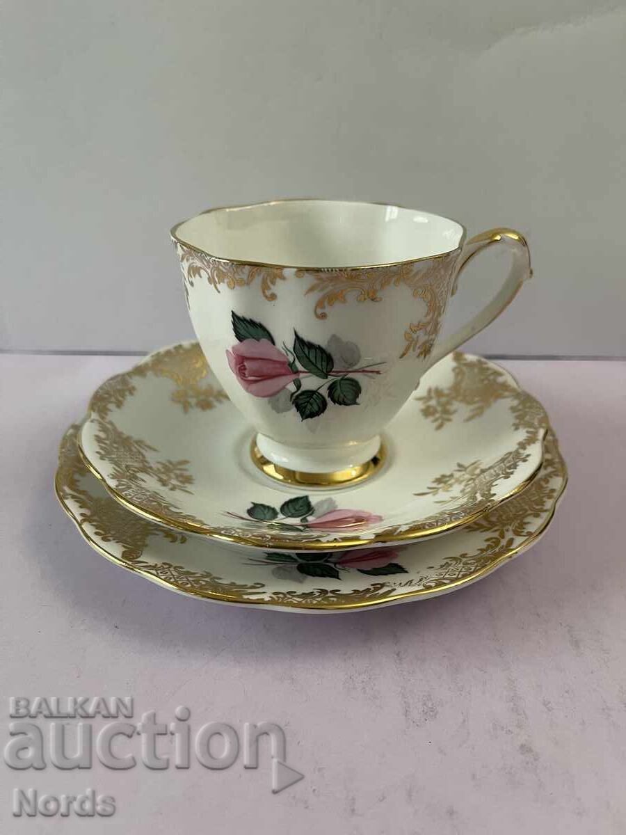 Delivery of Beautiful English triple tea set