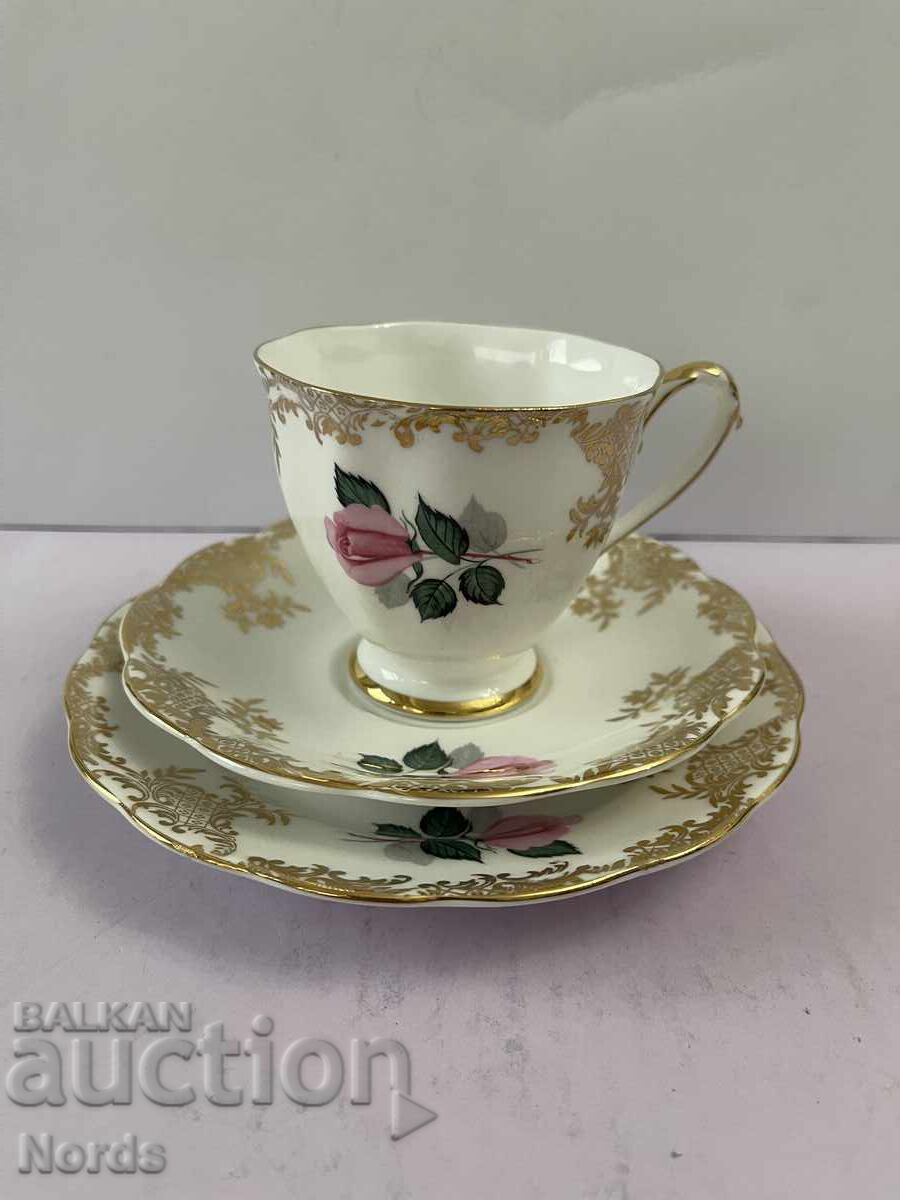 Beautiful English triple tea set with price 21.00 BGN | € 10.74 Beautiful English triple tea set with price 21.00 BGN | € 10.74