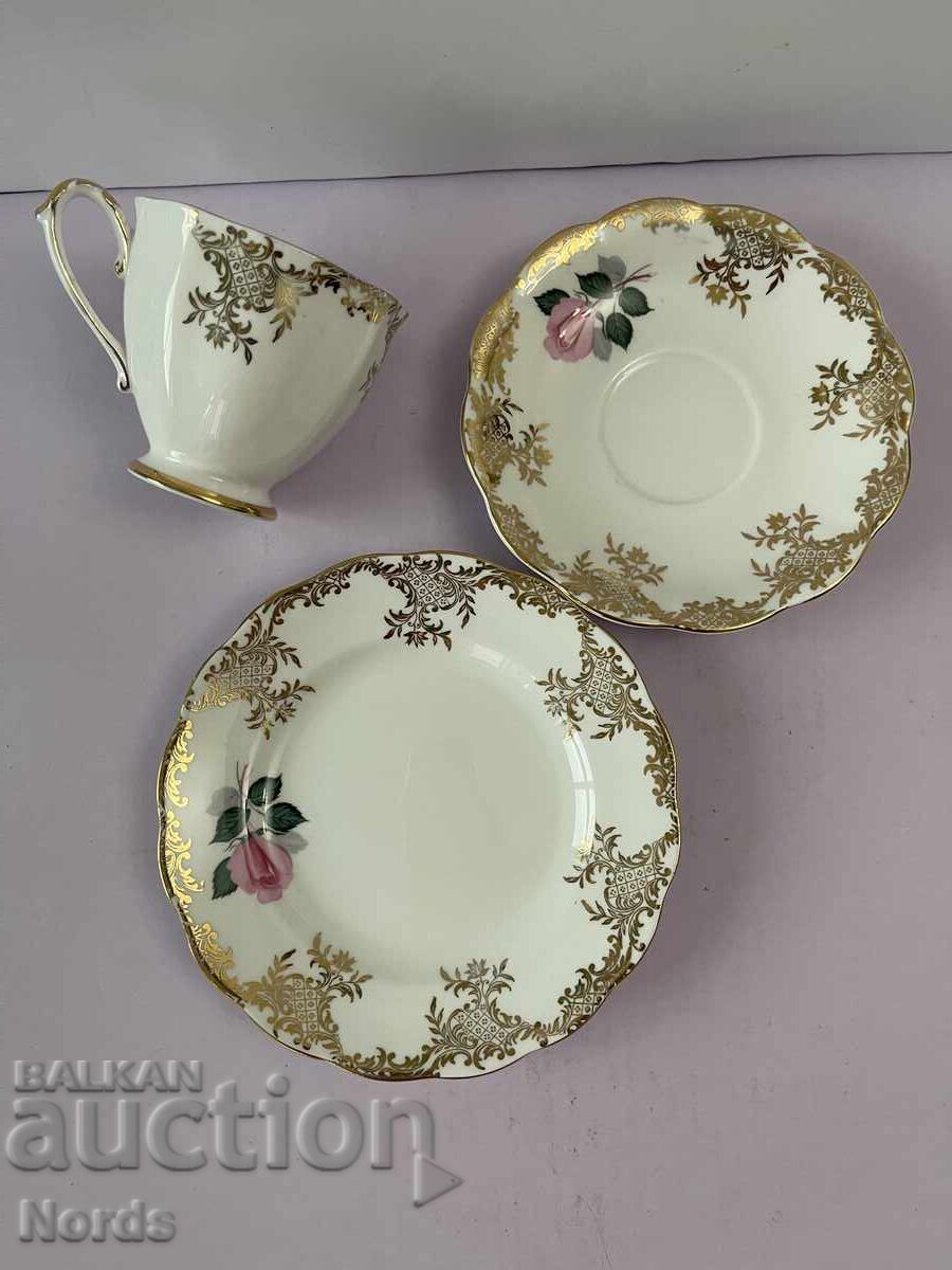 Auction Beautiful English triple tea set Auction Beautiful English triple tea set