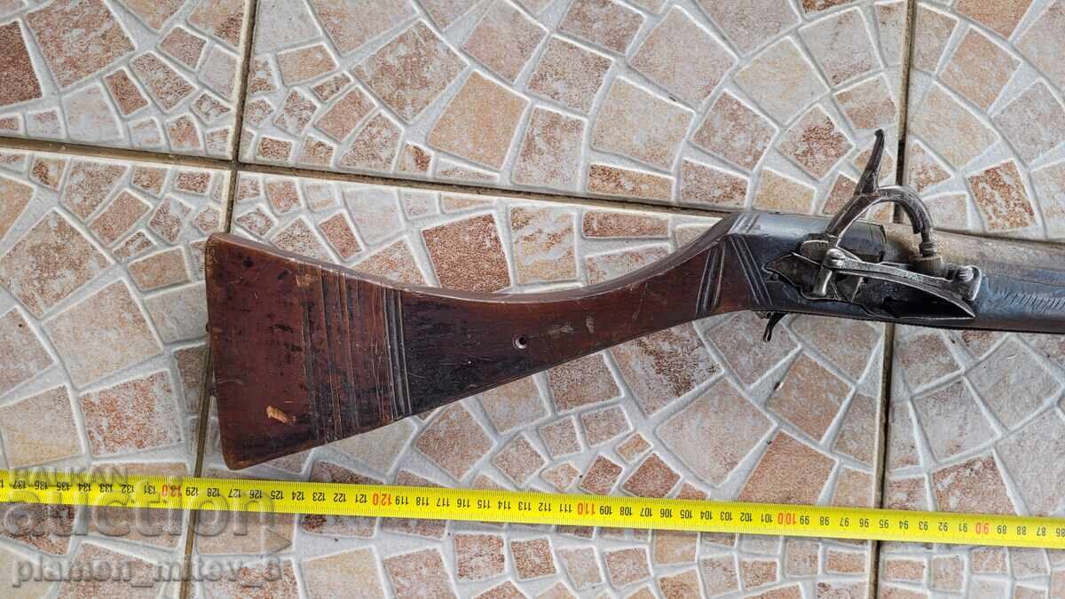 Cannon, flintlock, shishane, boylia, flint with price 800.00 BGN | € 409.03 Cannon, flintlock, shishane, boylia, flint with price 800.00 BGN | € 409.03