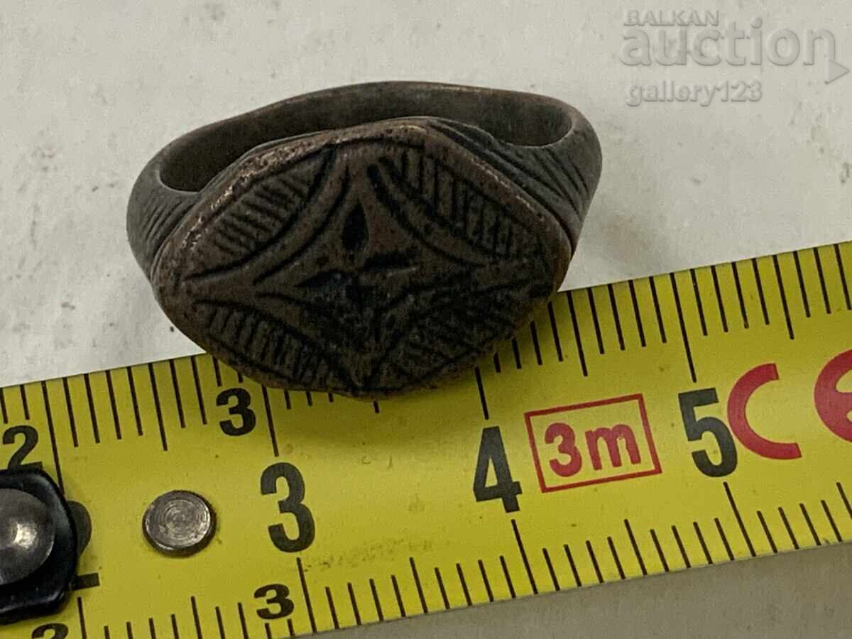 Delivery of Renaissance ring Delivery of Renaissance ring