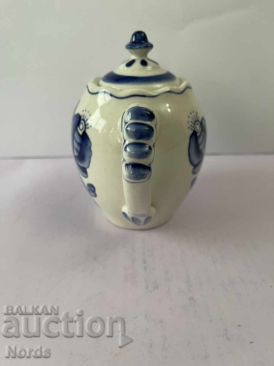 Gzhel porcelain teapot with price 29.58 BGN | € 15.12