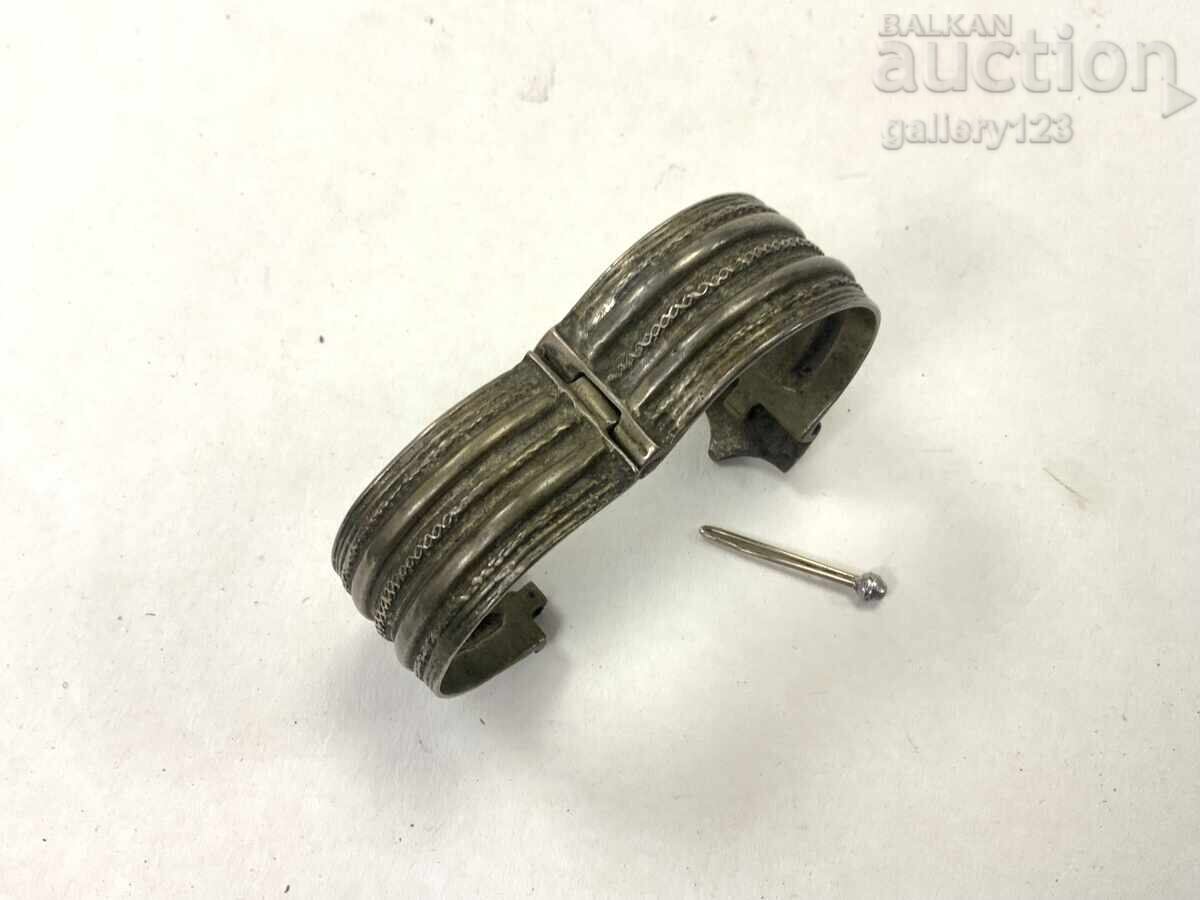 Auction Revival bracelet struck silver Auction Revival bracelet struck silver