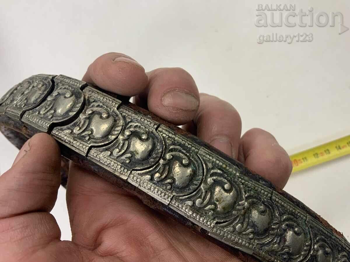 Delivery of Revivalist belt silver carved leather perfect Delivery of Revivalist belt silver carved leather perfect