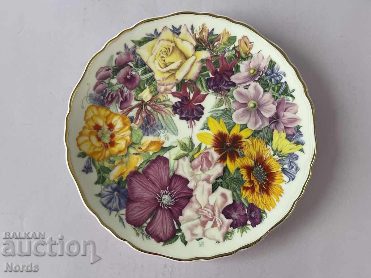 Royal Albert  Красива чиния