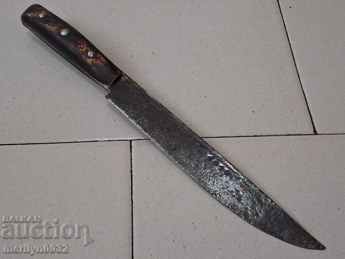 Παλιό μαχαίρι Μπουϊνόφσκι Καρακουλάκ, λαβή με λαβή από κέρατο βουβάλου με τιμή 169.00 BGN | € 86.41