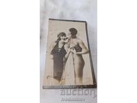 Εικόνα καρτ ποστάλ Άνδρας και νεαρό κορίτσι