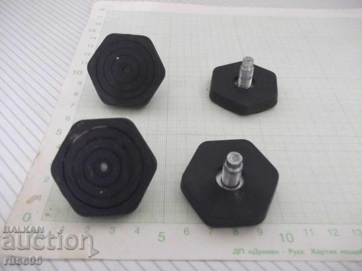 Παράδοση 4 τμχ. ρυθμιζόμενα αποστάτες για ανύψωση πλυντηρίων κ.λπ. - 4 Παράδοση 4 τμχ. ρυθμιζόμενα αποστάτες για ανύψωση πλυντηρίων κ.λπ. - 4