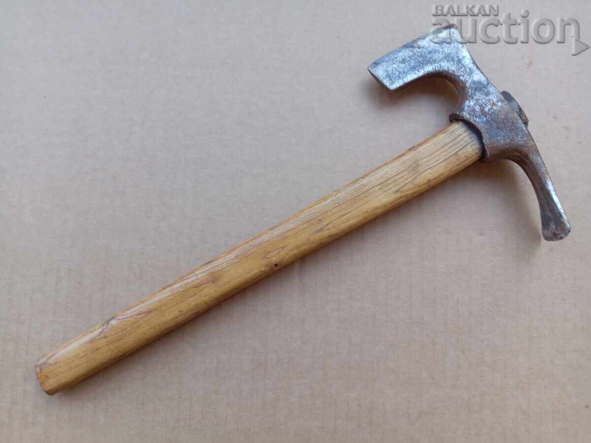 Antique Mini Hatchet Axe with price € 31.00 | 60.63 BGN