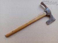 Mini topor-săpăligă vechi