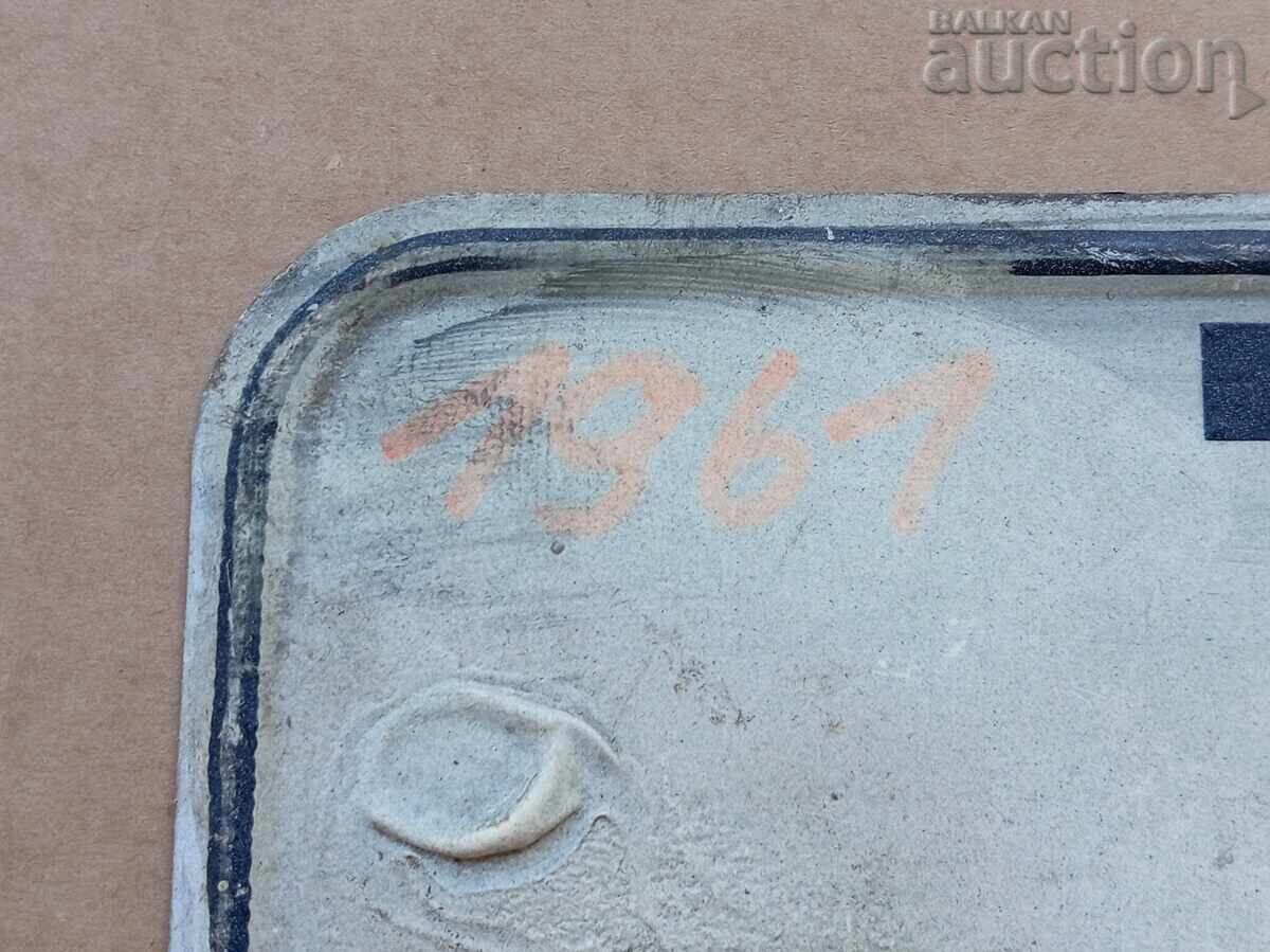 Auction  DDR GDR 1961 License Plate