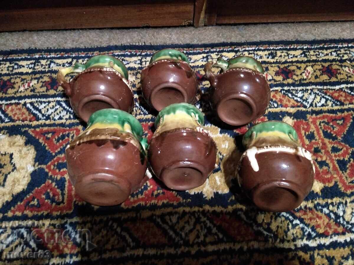 Delivery of Ceramic Set. Pitcher and 6 cups Delivery of Ceramic Set. Pitcher and 6 cups