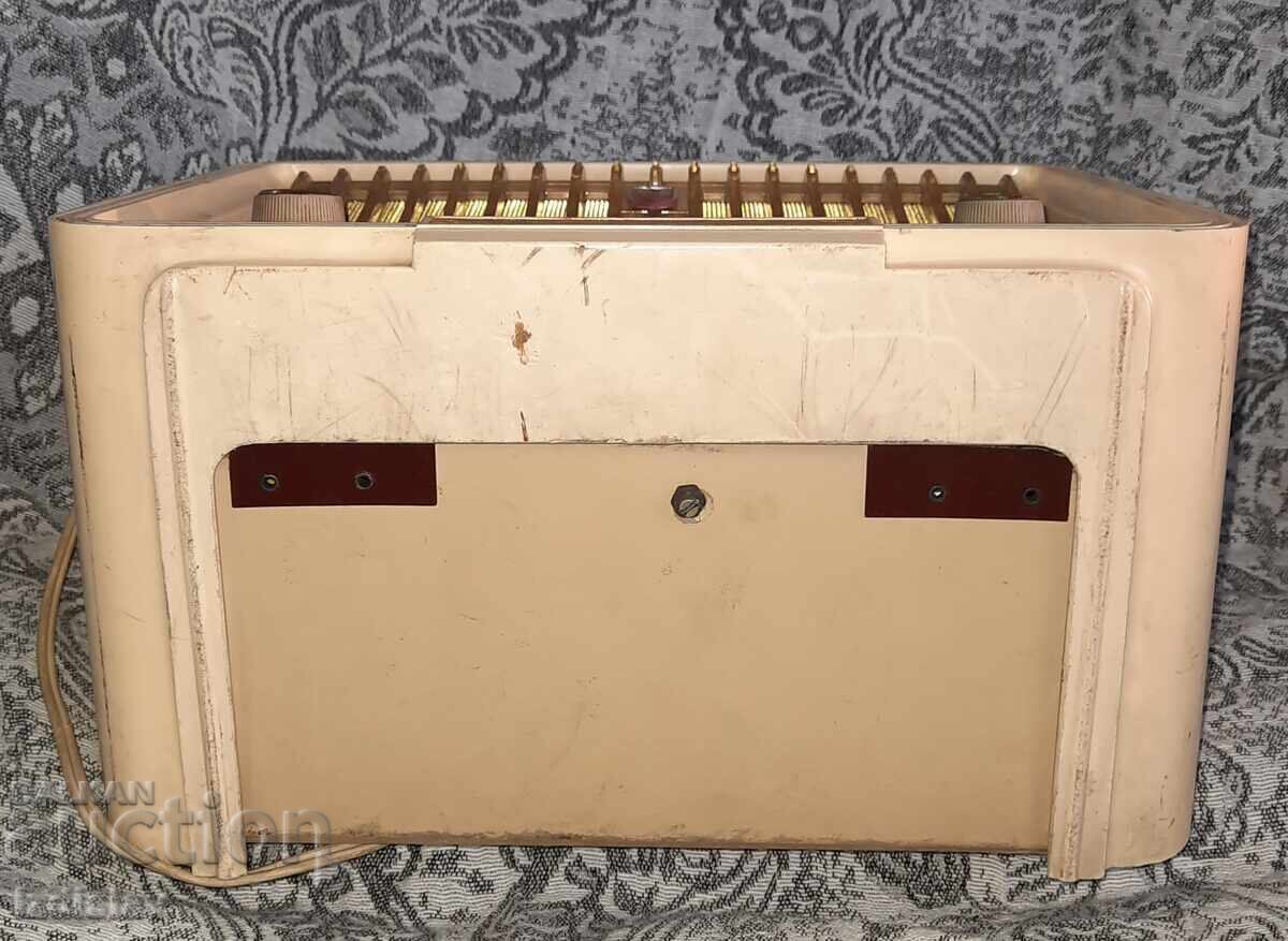 Livrarea Radio Philips Philetta model 203 B2D03A din 1960 Livrarea Radio Philips Philetta model 203 B2D03A din 1960