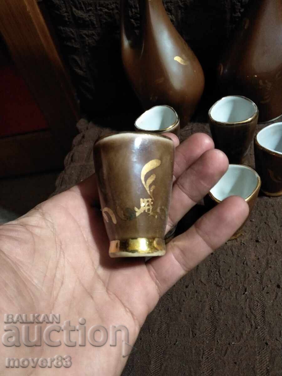 Παράδοση Σετ/Σερβίτσιο πορσελάνης Παράδοση Σετ/Σερβίτσιο πορσελάνης