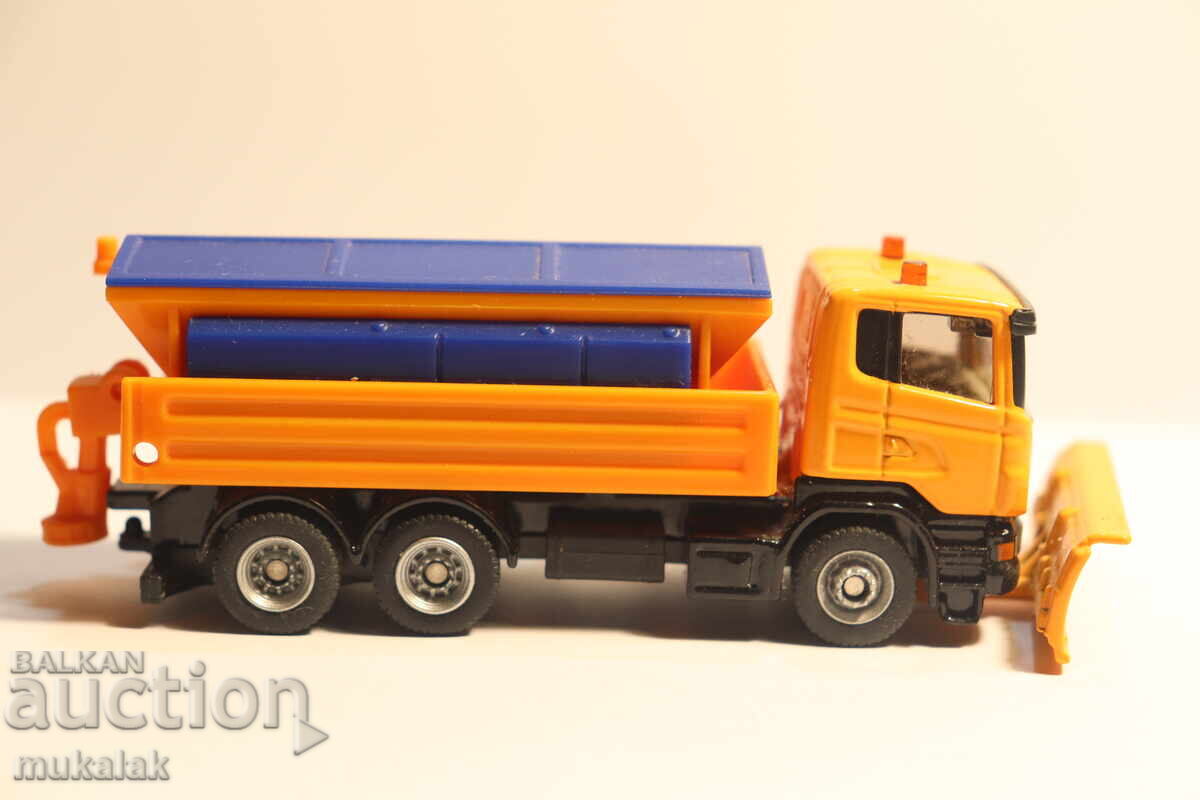SCHUCO H0 1/87 КАМИОН SCANIA СНЕГОРИН МОДЕЛ с цена 30.00 лв. | € 15.34 SCHUCO H0 1/87 КАМИОН SCANIA СНЕГОРИН МОДЕЛ с цена 30.00 лв. | € 15.34