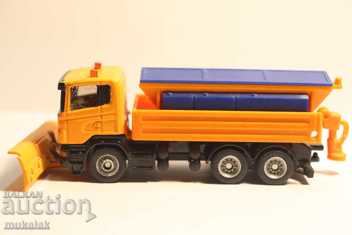 SCHUCO H0 1/87 КАМИОН SCANIA СНЕГОРИН МОДЕЛ SCHUCO H0 1/87 КАМИОН SCANIA СНЕГОРИН МОДЕЛ