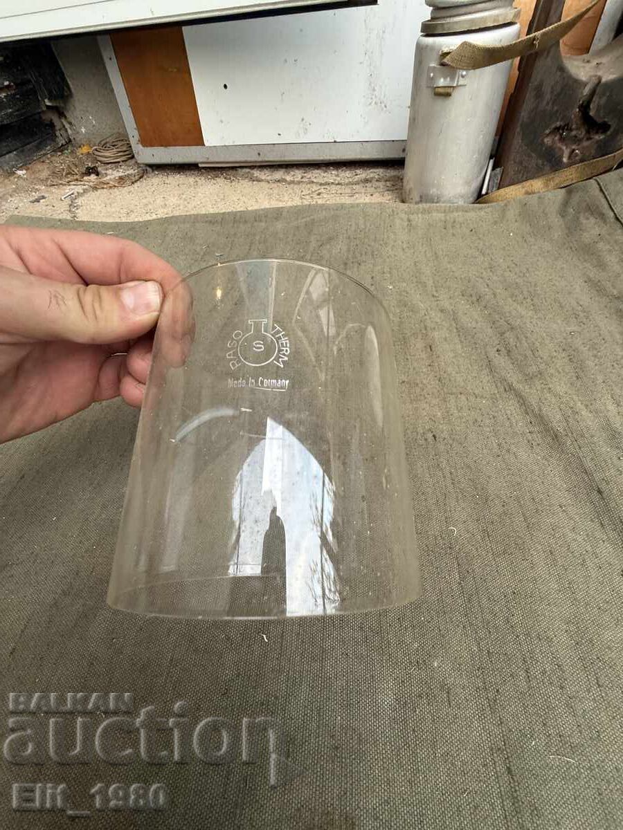 Auction  German Glass for Petromax