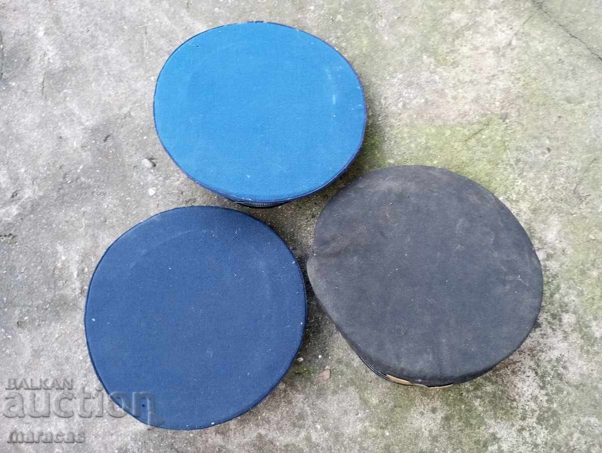 Δημοπρασία Παλιά στρατιωτικά καπέλα