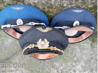 Pălării vechi de soldat