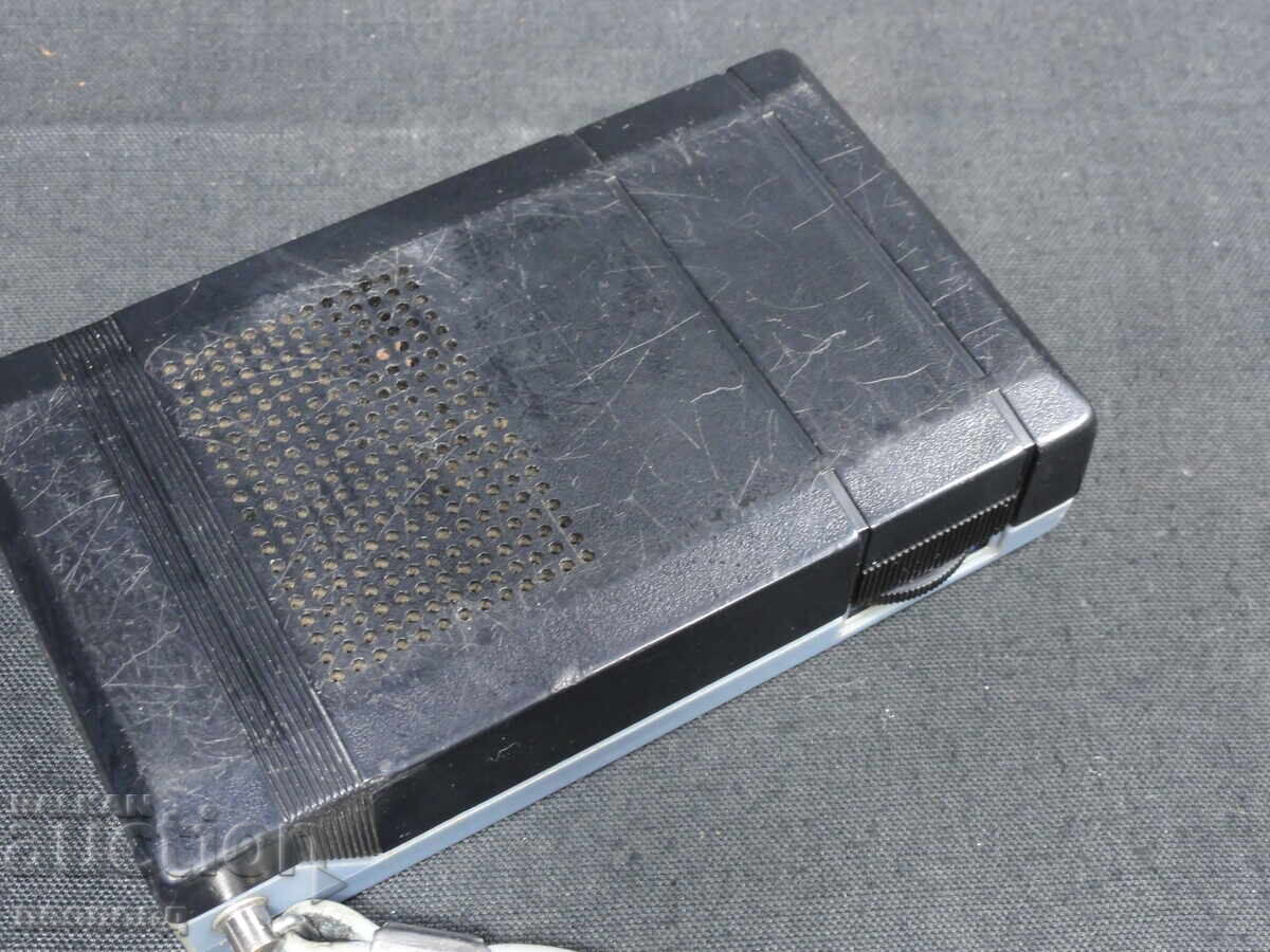 BZC OLD RETRO TRANSISTOR PHILIPS RADIO - 5 BZC OLD RETRO TRANSISTOR PHILIPS RADIO - 5