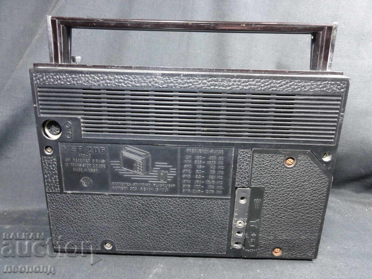 Delivery of BZTs STAR RETRO SOC USSR TRANSISTOR RADIO VEF 206 VEF Delivery of BZTs STAR RETRO SOC USSR TRANSISTOR RADIO VEF 206 VEF