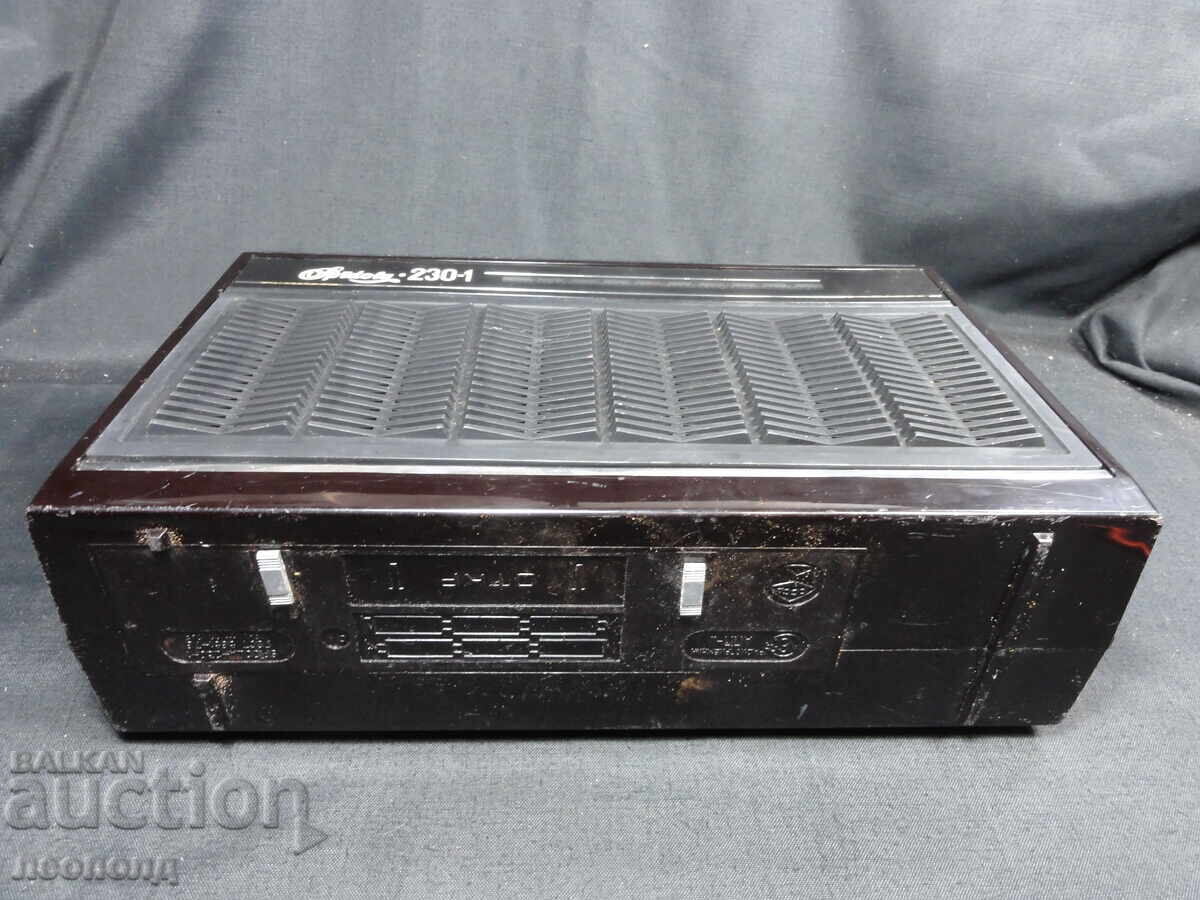 BZTs STAR RETRO SOCIALIST USSR TRANSISTOR RADIO VEF SPIDOLA 230-1 - 6 BZTs STAR RETRO SOCIALIST USSR TRANSISTOR RADIO VEF SPIDOLA 230-1 - 6