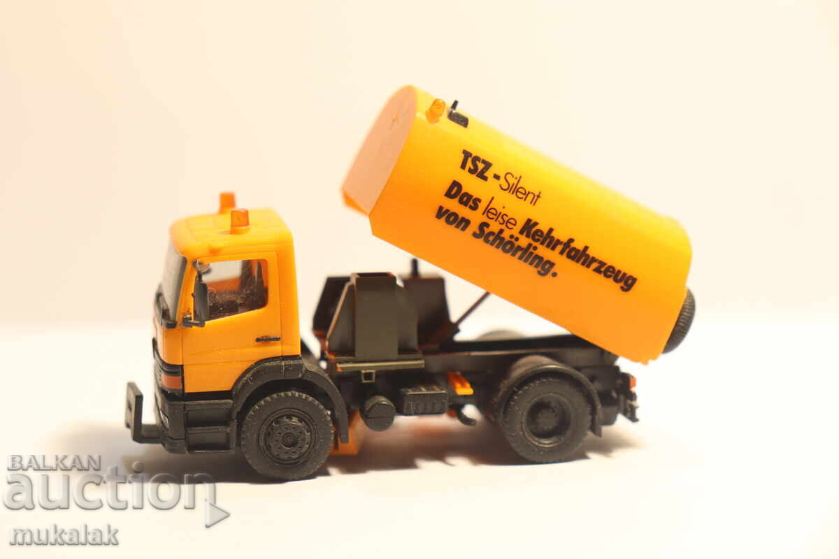 HERPA H0 1/87 MERCEDES ATEGO TRUCK MODEL CAR - 6