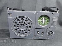 BZTs STAR RETRO TRANSISTOR RADIO COMMANDER III