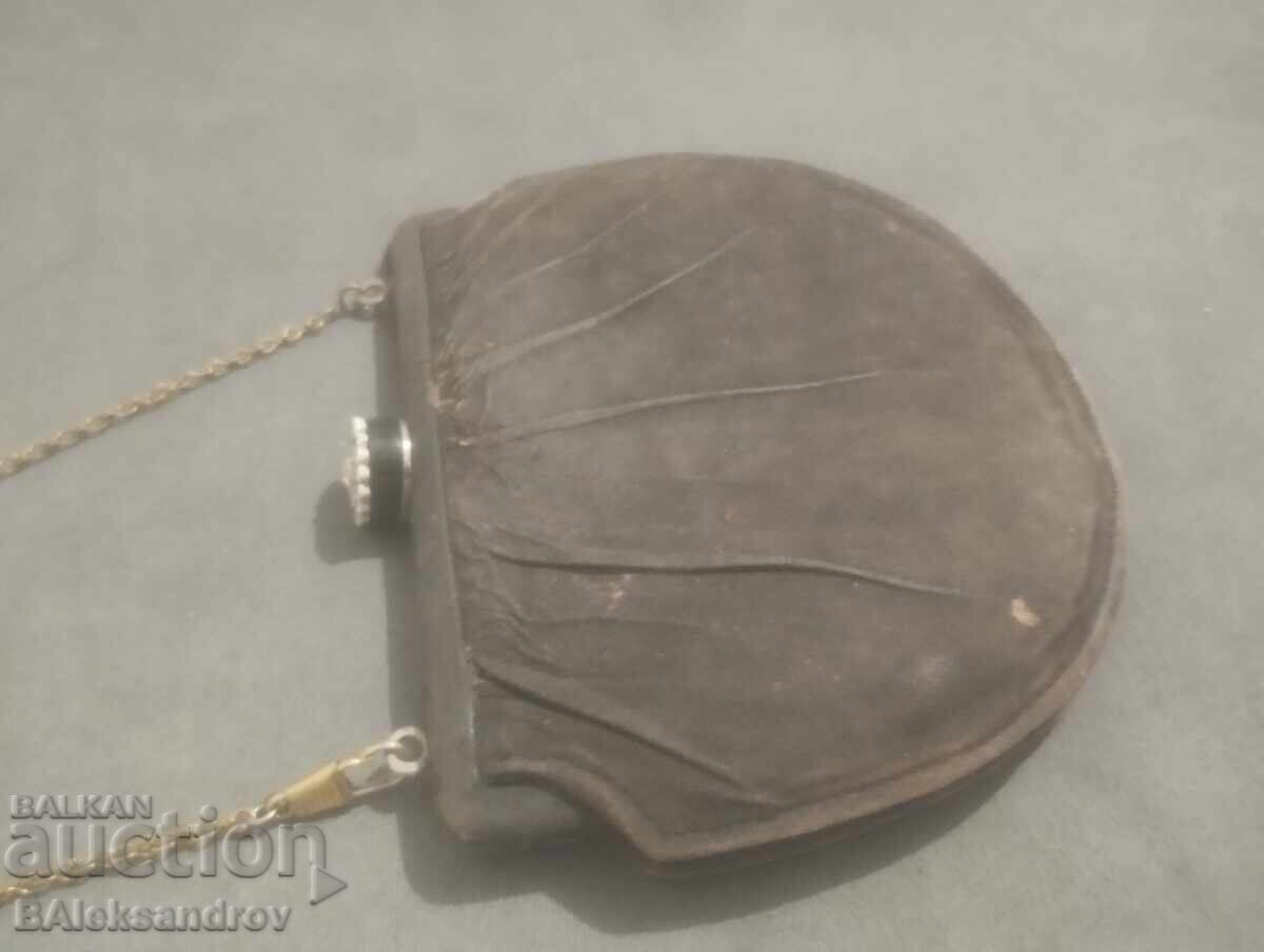 Woman's handbag from the early 20th century