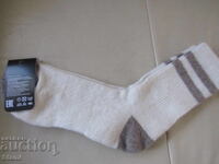 Șosete tricotate la mașină din lână organică 100% mărimea 43-45