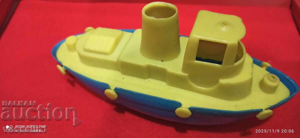 Jucărie veche bulgărească navă barcă corabie cu preț 18.00 BGN | € 9.20