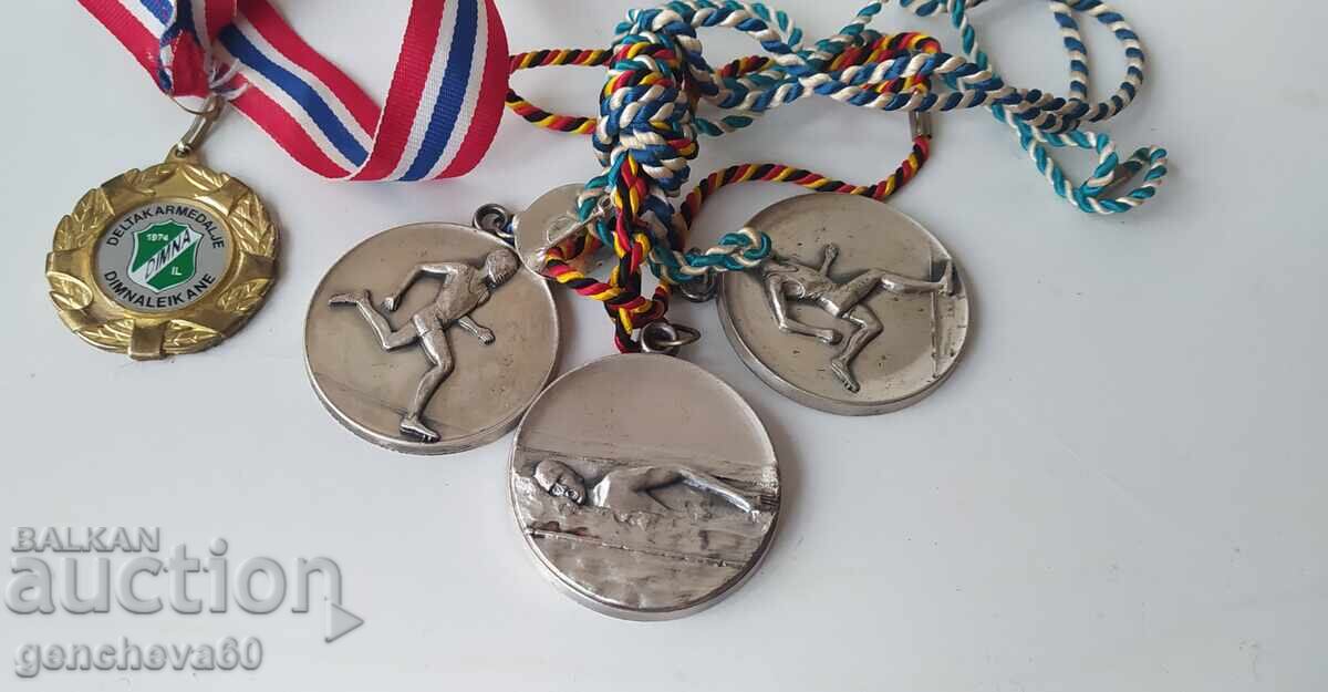 Old sports medals and badge with price 0.01 BGN | € 0.01