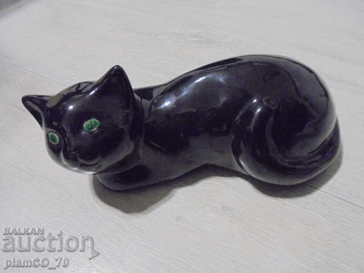 №*8353 Стара порцеланова фигура – черна котка, DESIGN VALLIS №*8353 Стара порцеланова фигура – черна котка, DESIGN VALLIS