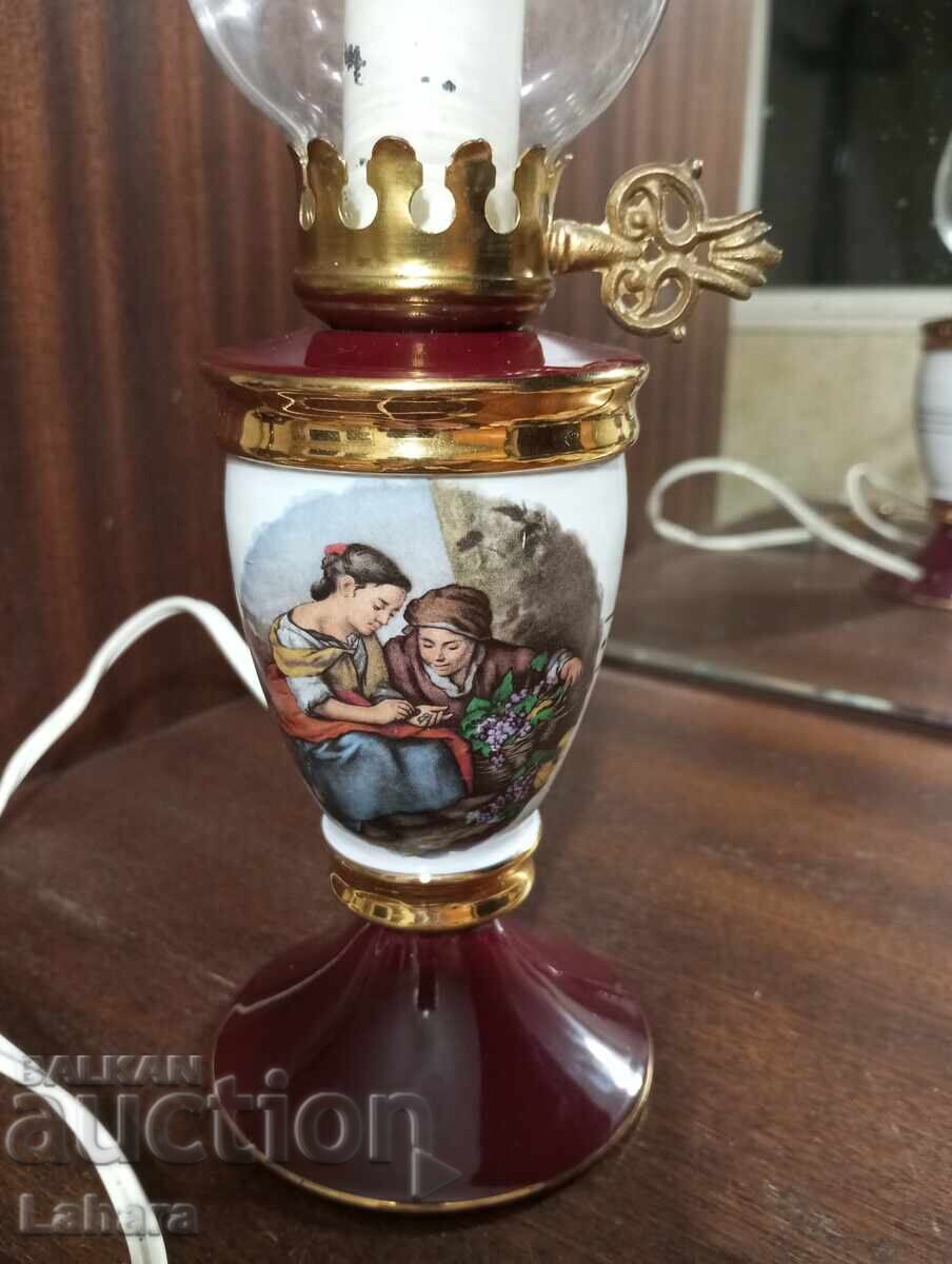 Όμορφη Ιταλική πορσελάνινη επιτραπέζια λάμπα - 5