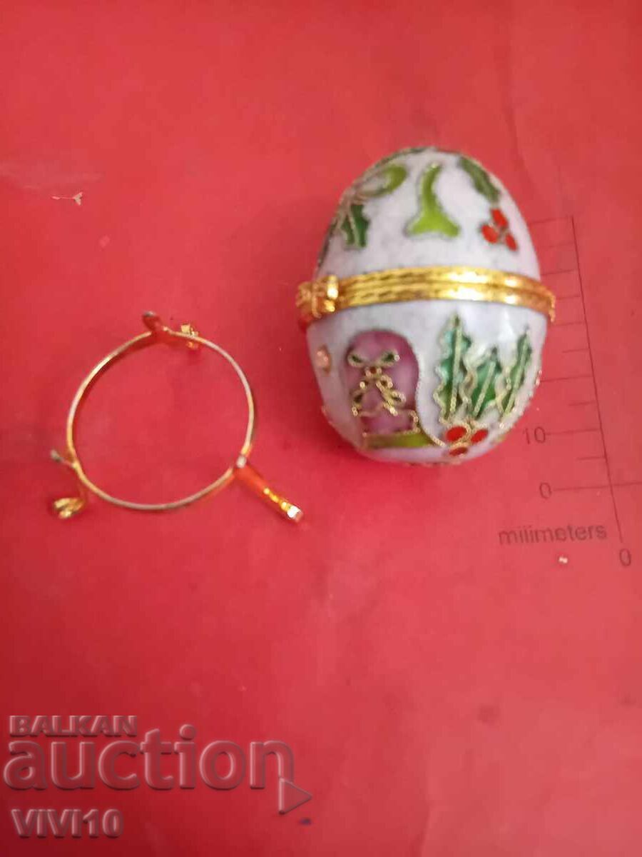 Ou vechi, cloisonné, Aurire, email cu preț € 20.00 | 39.12 BGN