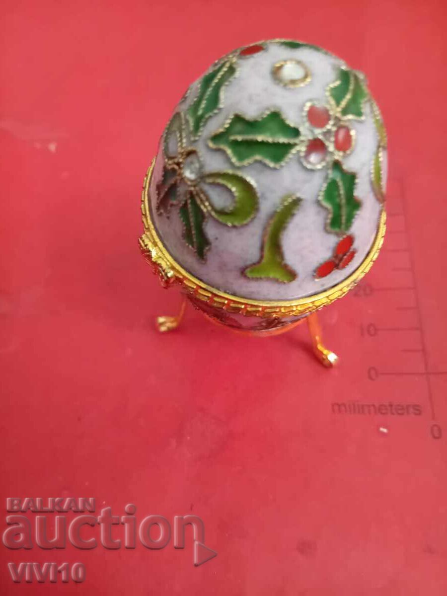 Старинно яйце, клазоне, Позлата, емаил Старинно яйце, клазоне, Позлата, емаил