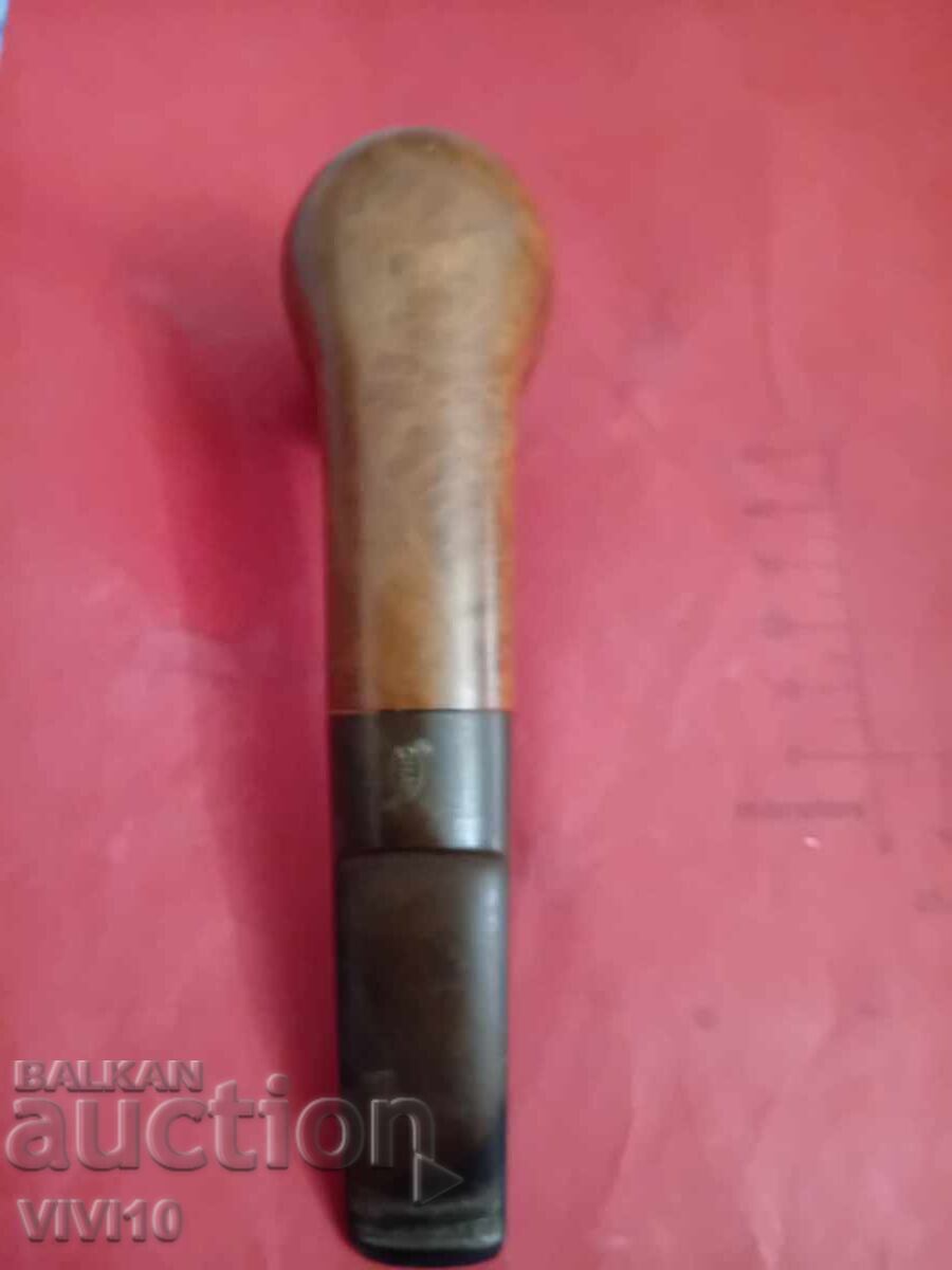 Δημοπρασία Ένας αρχαίος σωλήνας