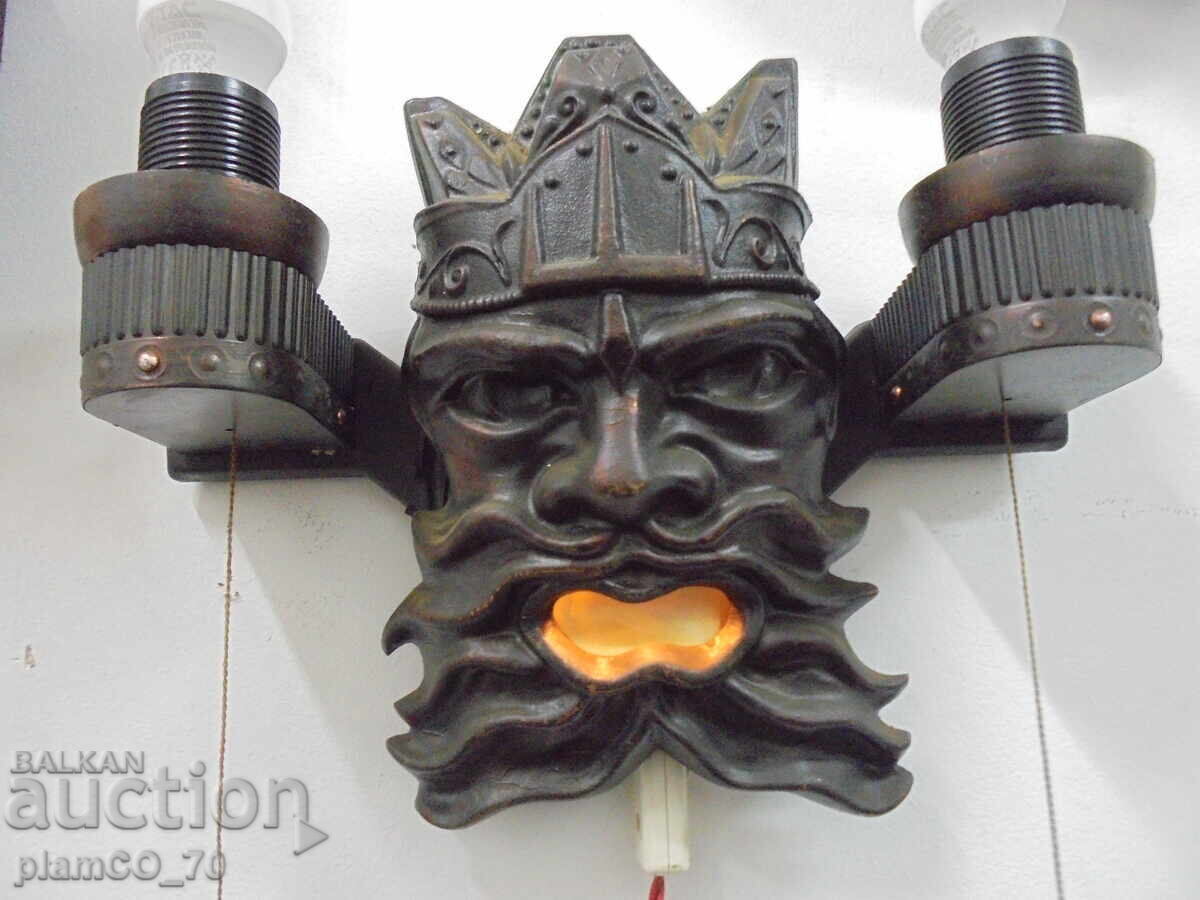 Аукцион №*8354 Стара руска стенна лампа – метална, образ на Нептун