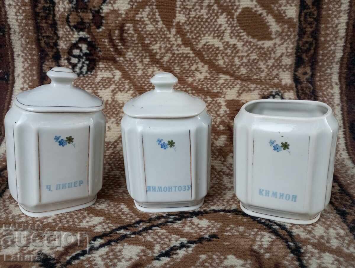 Σετ μπαχαρικών από πορσελάνη