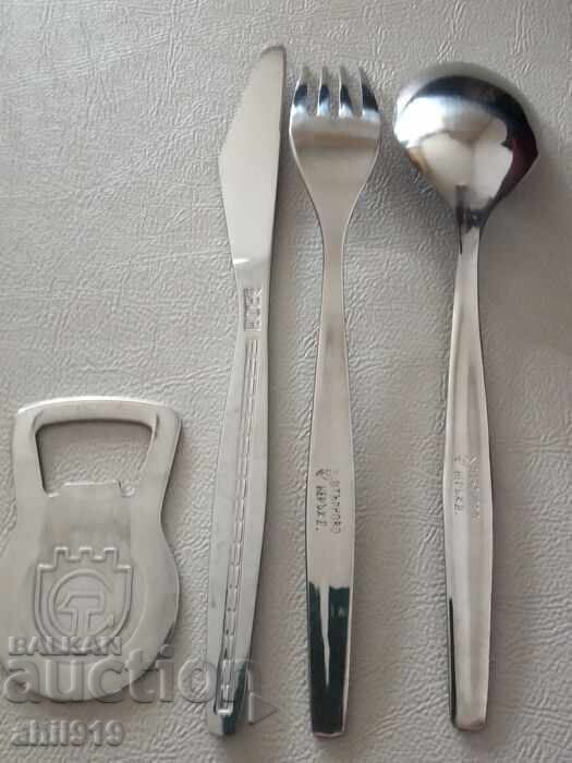 Доставка на Комплект прибори за хранене