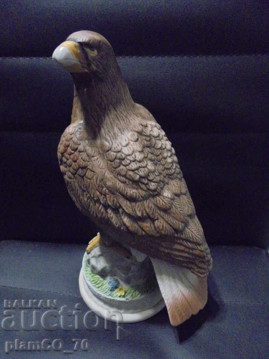 №*8355 Παλαιό πορσελάνινο ειδώλιο αετού με τιμή 25.00 BGN | € 12.78 №*8355 Παλαιό πορσελάνινο ειδώλιο αετού με τιμή 25.00 BGN | € 12.78