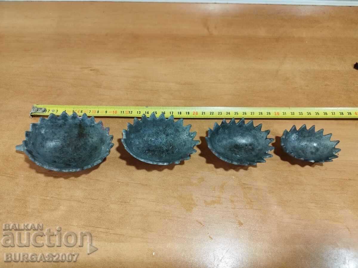 Old metal urchins, ashtrays, USSR - 4 pcs Old metal urchins, ashtrays, USSR - 4 pcs
