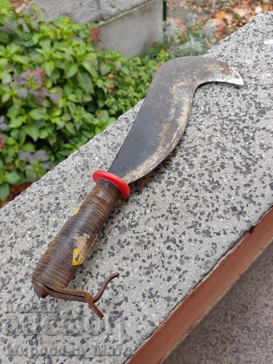 Old machete / knife, probably Italian