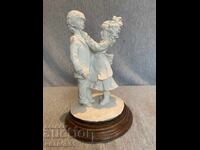 фигурка Белкари